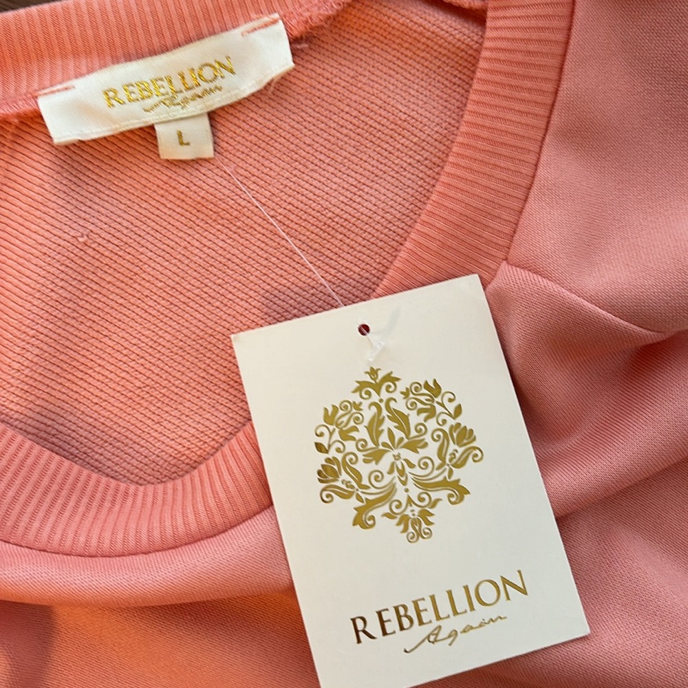 REBELLION GRANNY SQUARE CROCHETED LONG SLEEVE CREWNECK